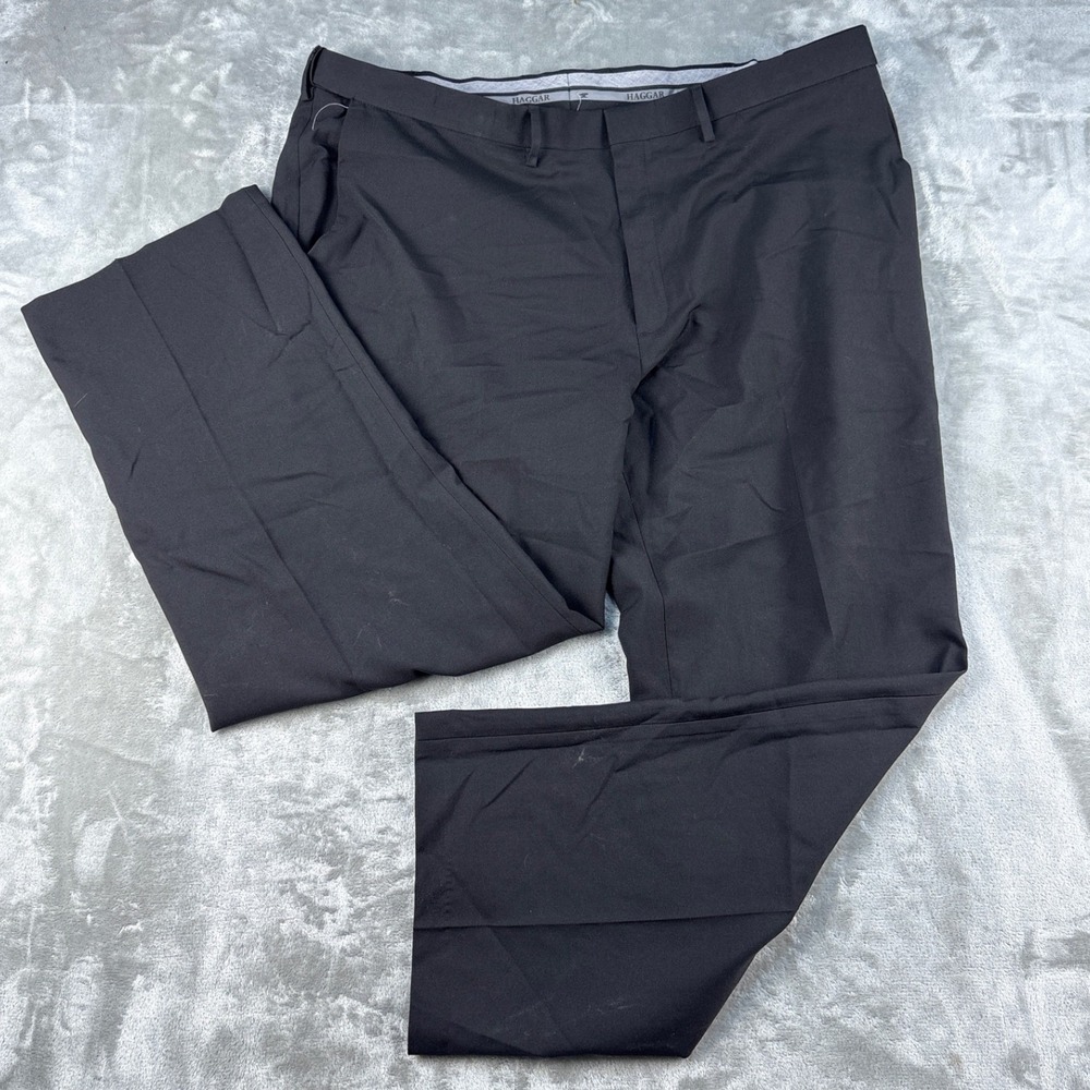 Haggar Dress Pants Mens 44x30 Classic Fit Black Premium Stretch EUC